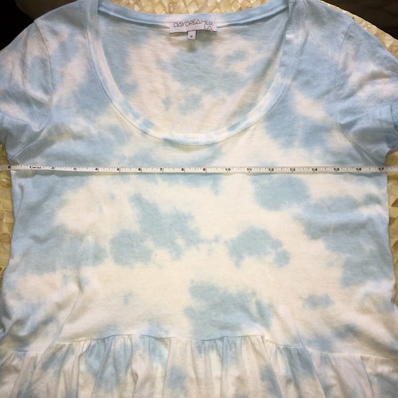 ❤️TIE DYED DAYDREAMER LA RUFFLE BOTTOM TEE T SHIRT CLOUDS - Picture 11 of 13